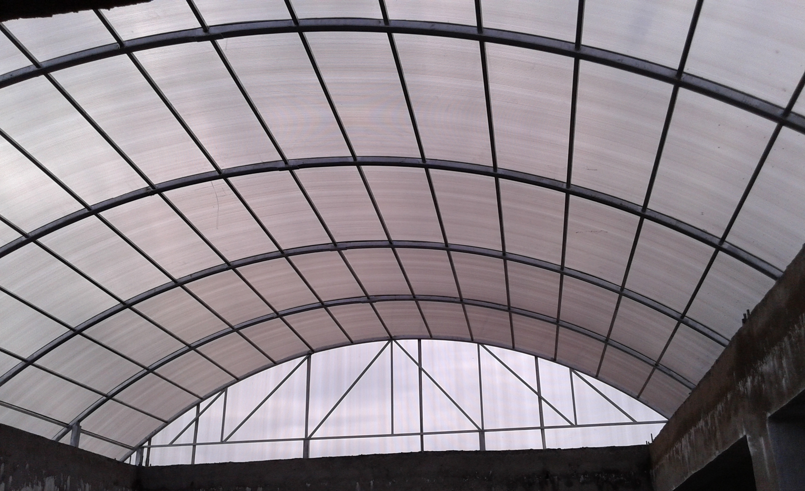 MULTI WALL POLYCARBONATE ROOFING SHED